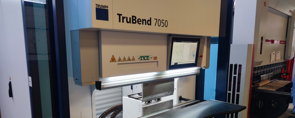 Gięcie blach CNC